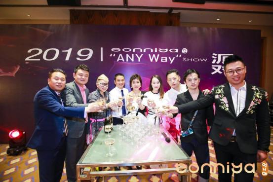 女性头发一个月能长几厘米，揭秘头发生长的奥秘