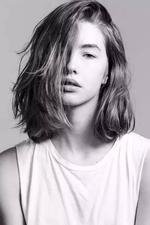 时尚新宠，探索OC头发素材女的潮流魅力