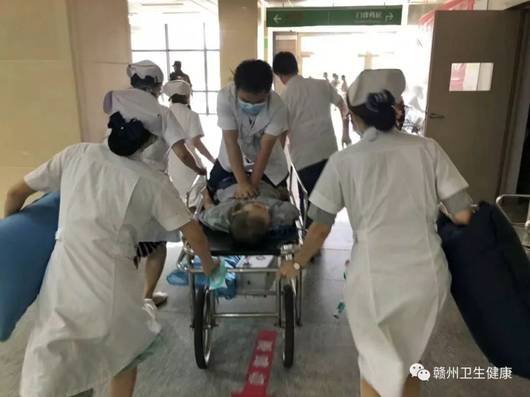 真实急救瞬间，医院照片背后的故事