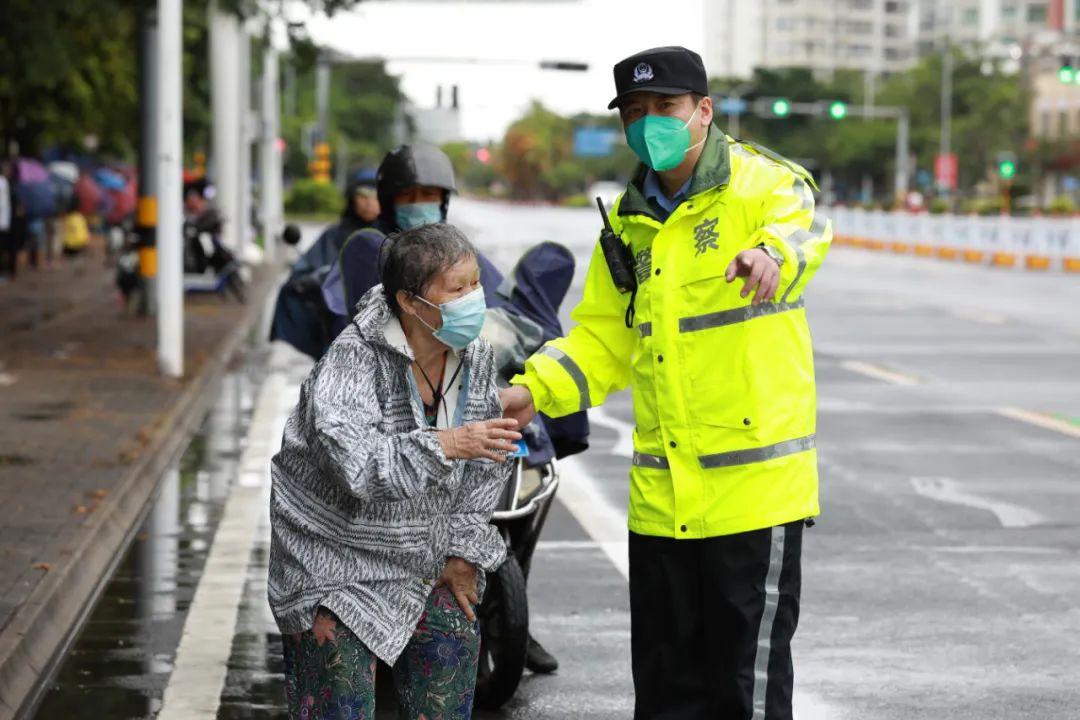 武汉管家婆，城市生活的温馨守护者