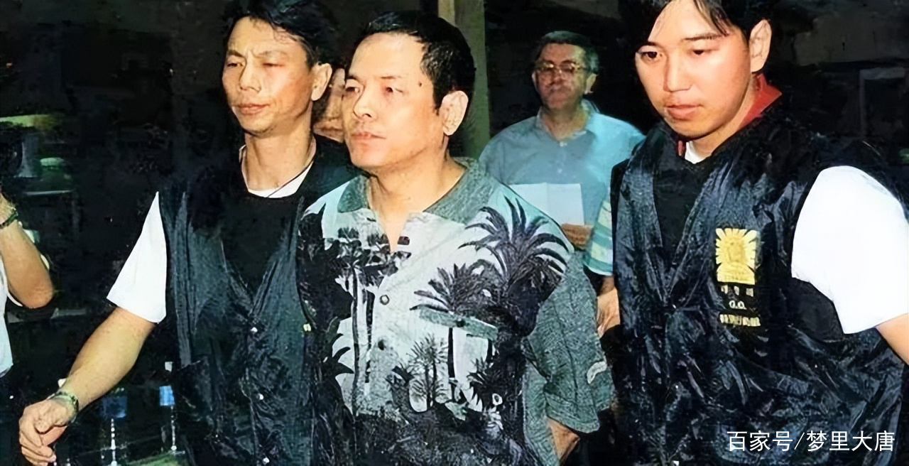 澳门六哥，揭秘与争议的背后