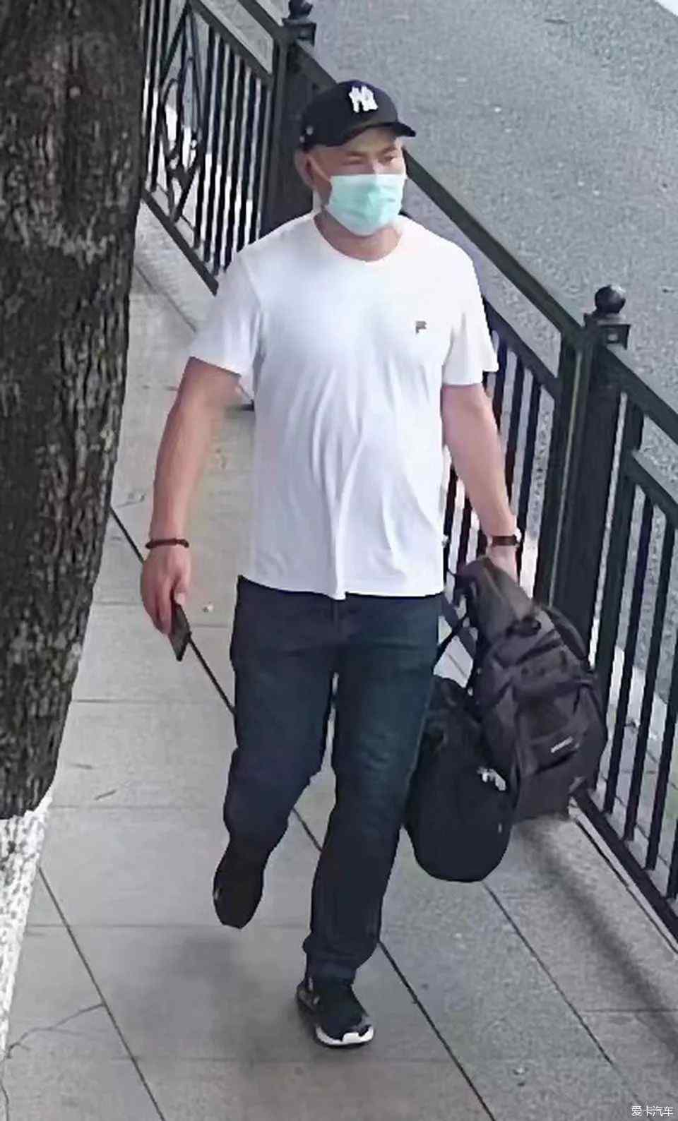 揭秘澳门六哥，网络热议背后的真相与警示