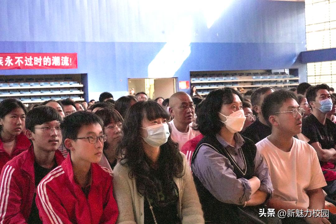 澳门六盒宝典2023开彩结果图片及价格揭秘，理性看待彩票与娱乐
