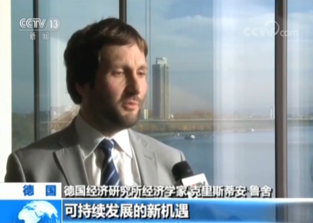 澳门六叔近期新闻事件回顾与视频下载指南（免费资源分享）
