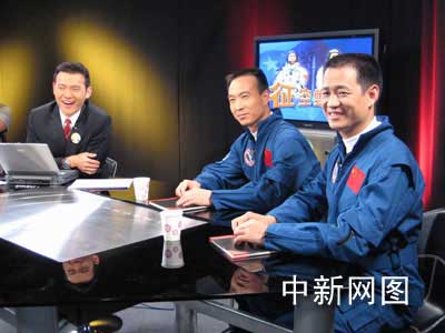 澳门六叔近期新闻视频大全，最新消息与今日开奖揭秘
