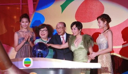澳门六叔近期新闻视频全部播放大全下载，揭秘澳门博彩业背后的故事