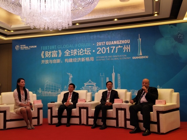 澳门六叔近期新闻热点事件汇总分析图，透视澳门博彩业转型与社区发展新动向
