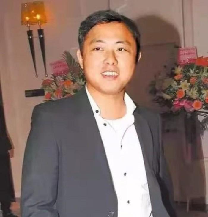 澳门六哥老板揭秘，从图片到视频的全方位解析
