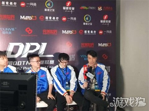 澳门六哥直播，线上观影新体验与风险警示